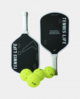 Набор для пиклбола (TENNIS LIFE ACE): 2 ракетки (карбон 3К) + 4 мяча в сумке